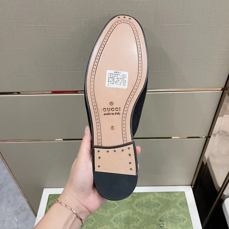 Gucci Shoe 